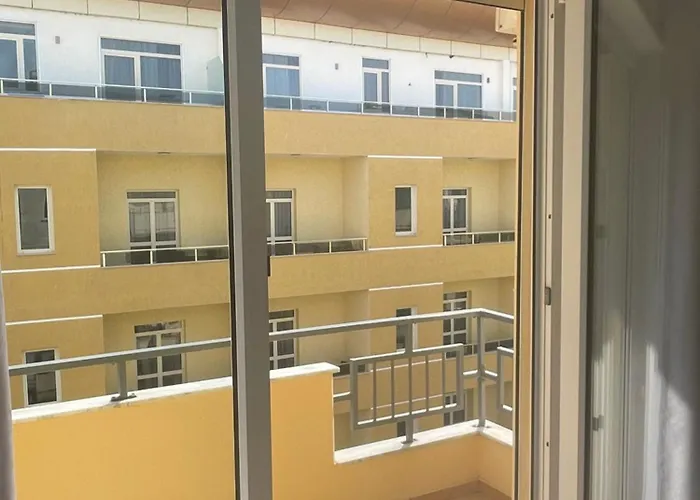 Ohanas Escape * Durrës